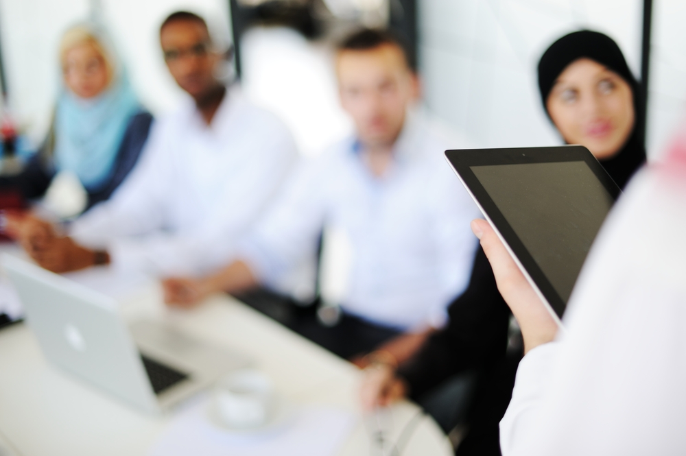 arabic-business-people-working-in-office